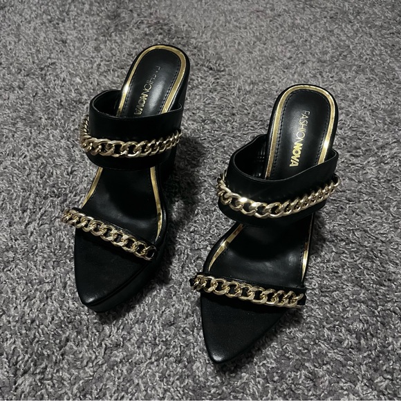 Fashion Nova Gold and Black wedge heels - Picture 4 of 5